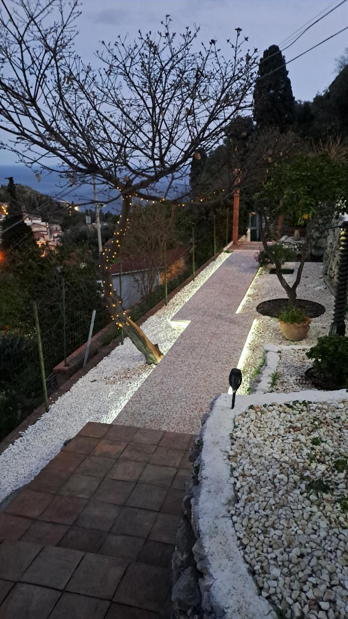 Villa Johnny And Mary'S House Breathtaking View 타오르미나 객실 사진
